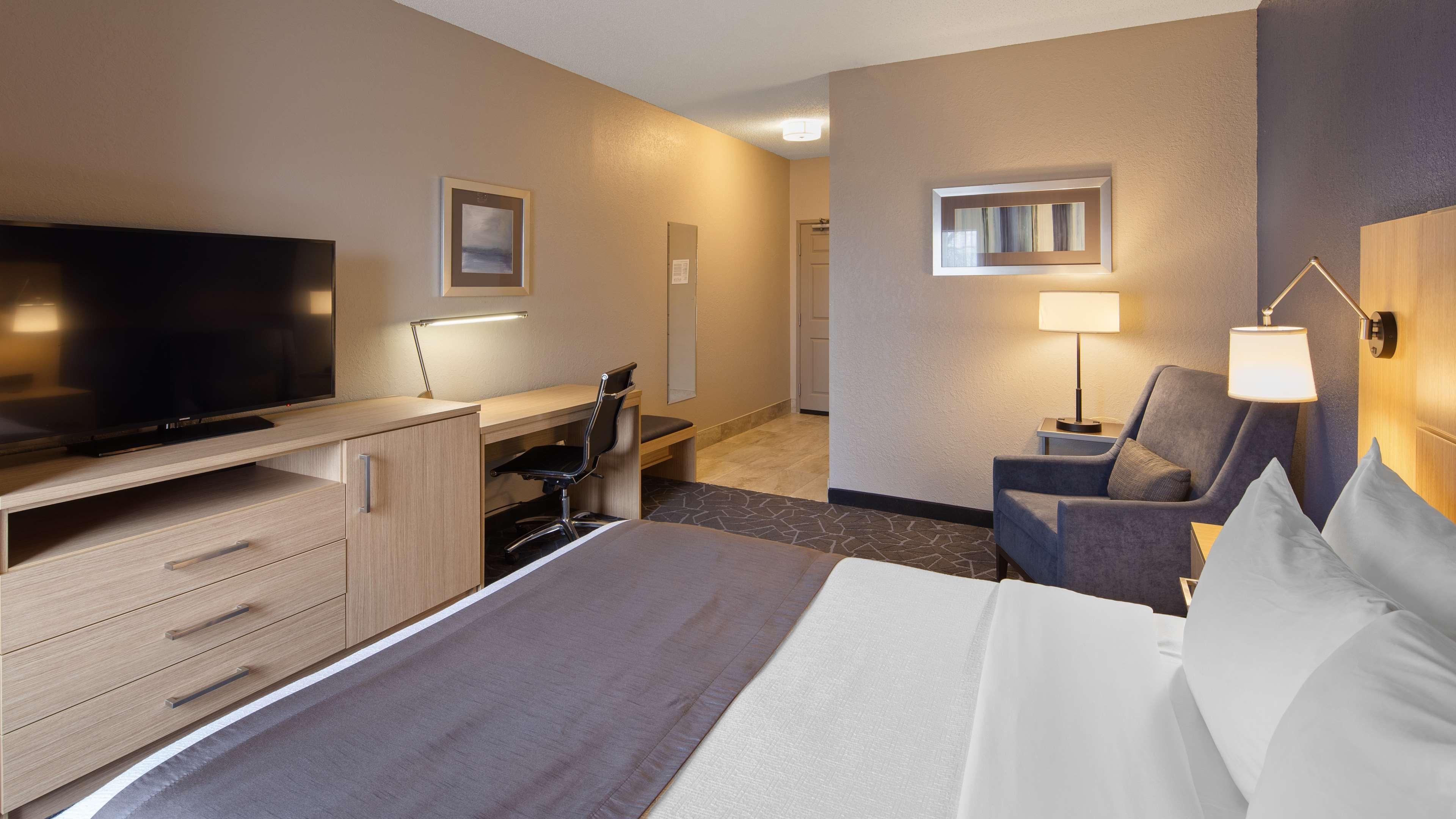 Best Western Eau Claire South Екстериор снимка