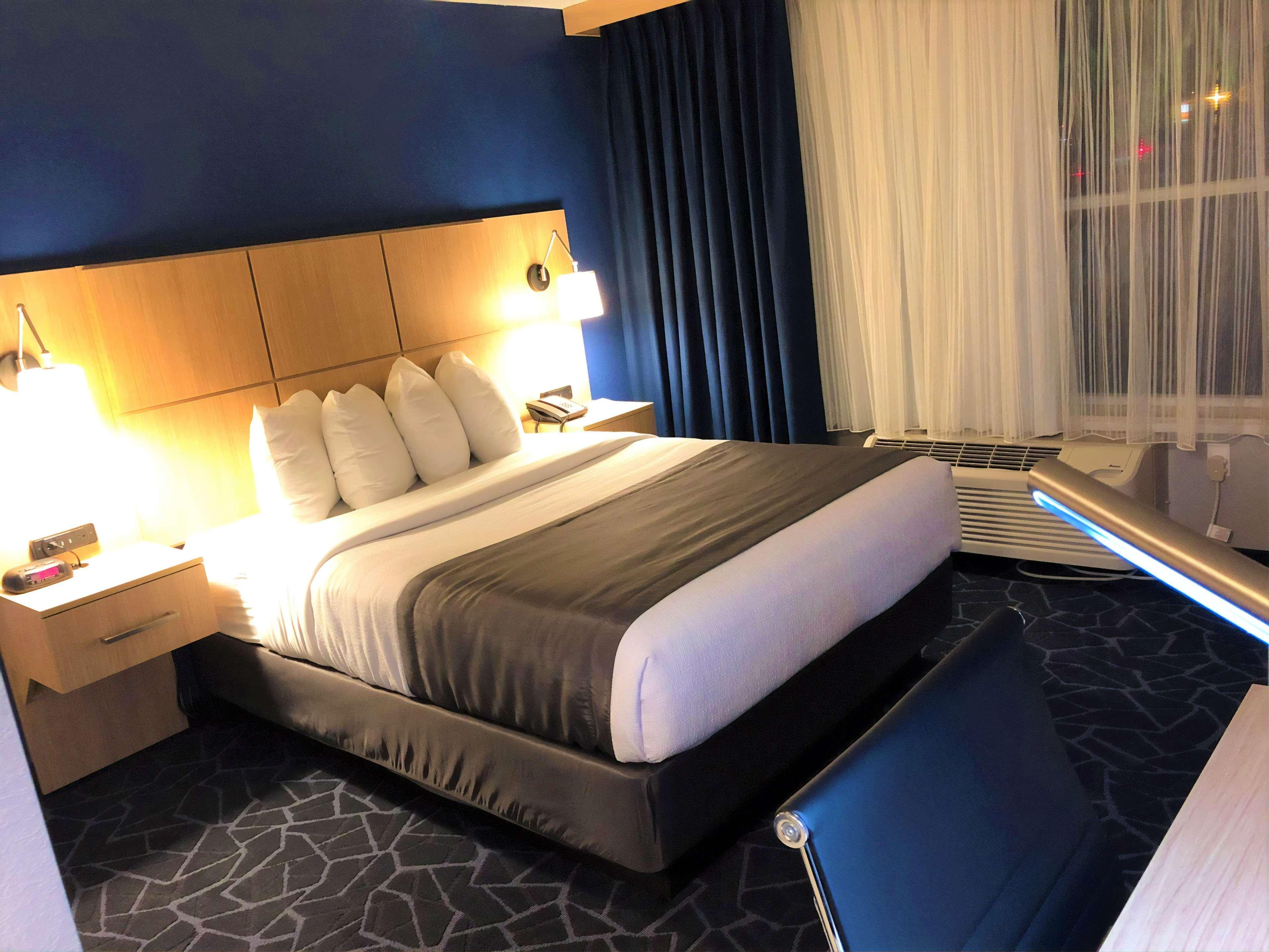 Best Western Eau Claire South Екстериор снимка