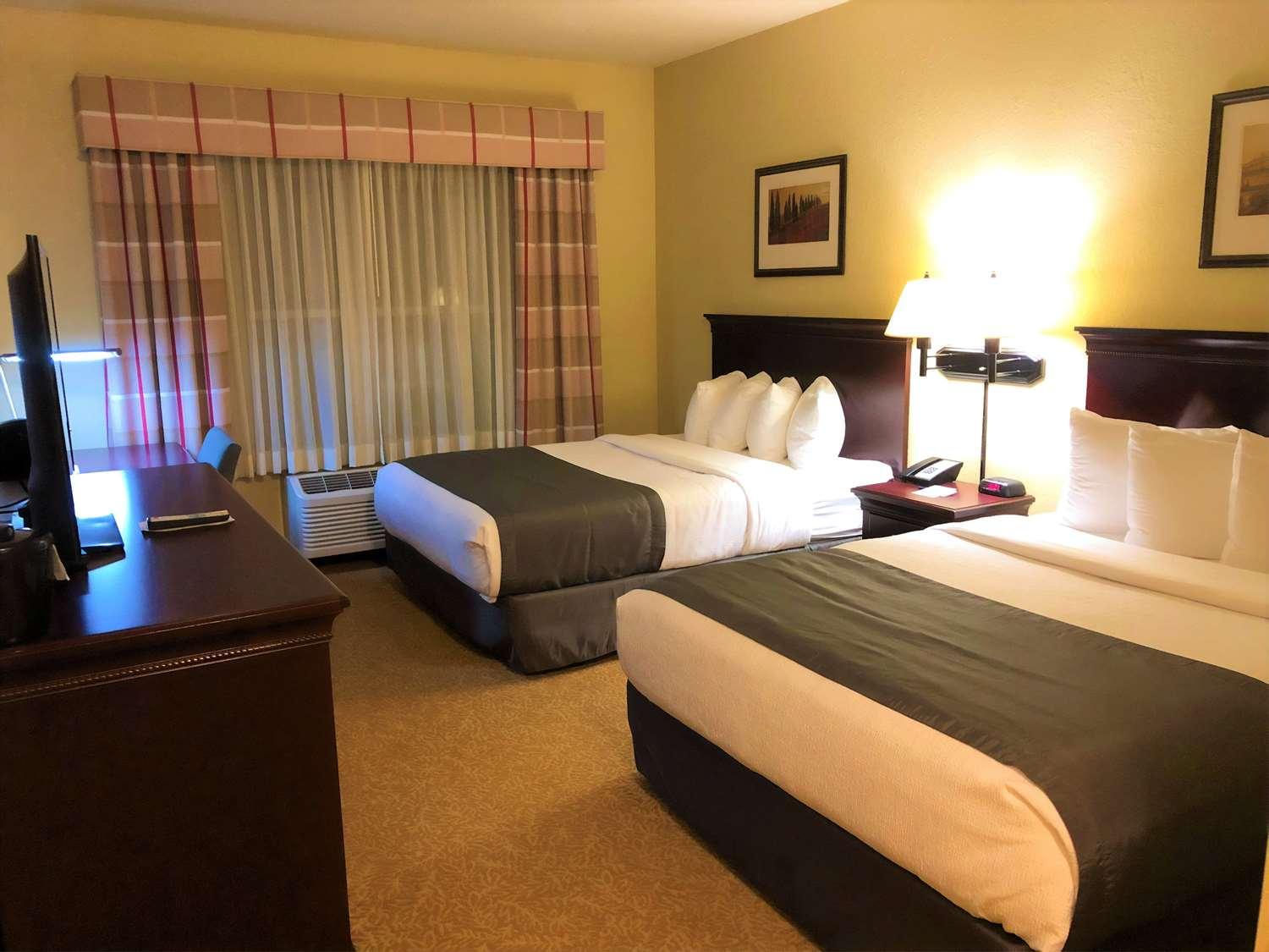 Best Western Eau Claire South Екстериор снимка