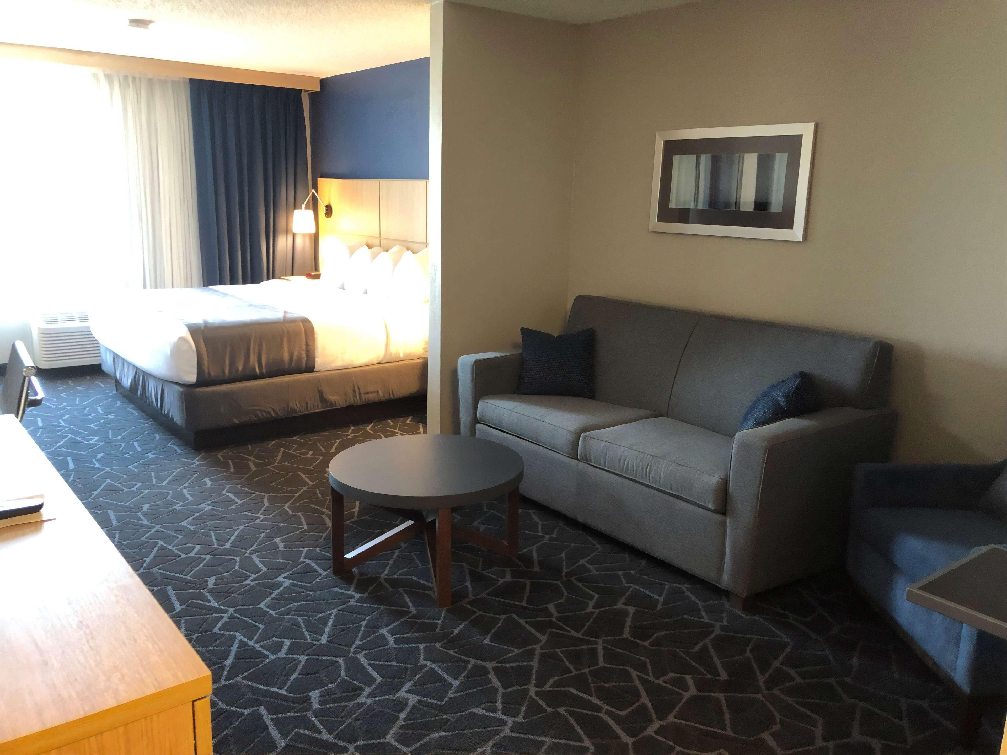 Best Western Eau Claire South Екстериор снимка