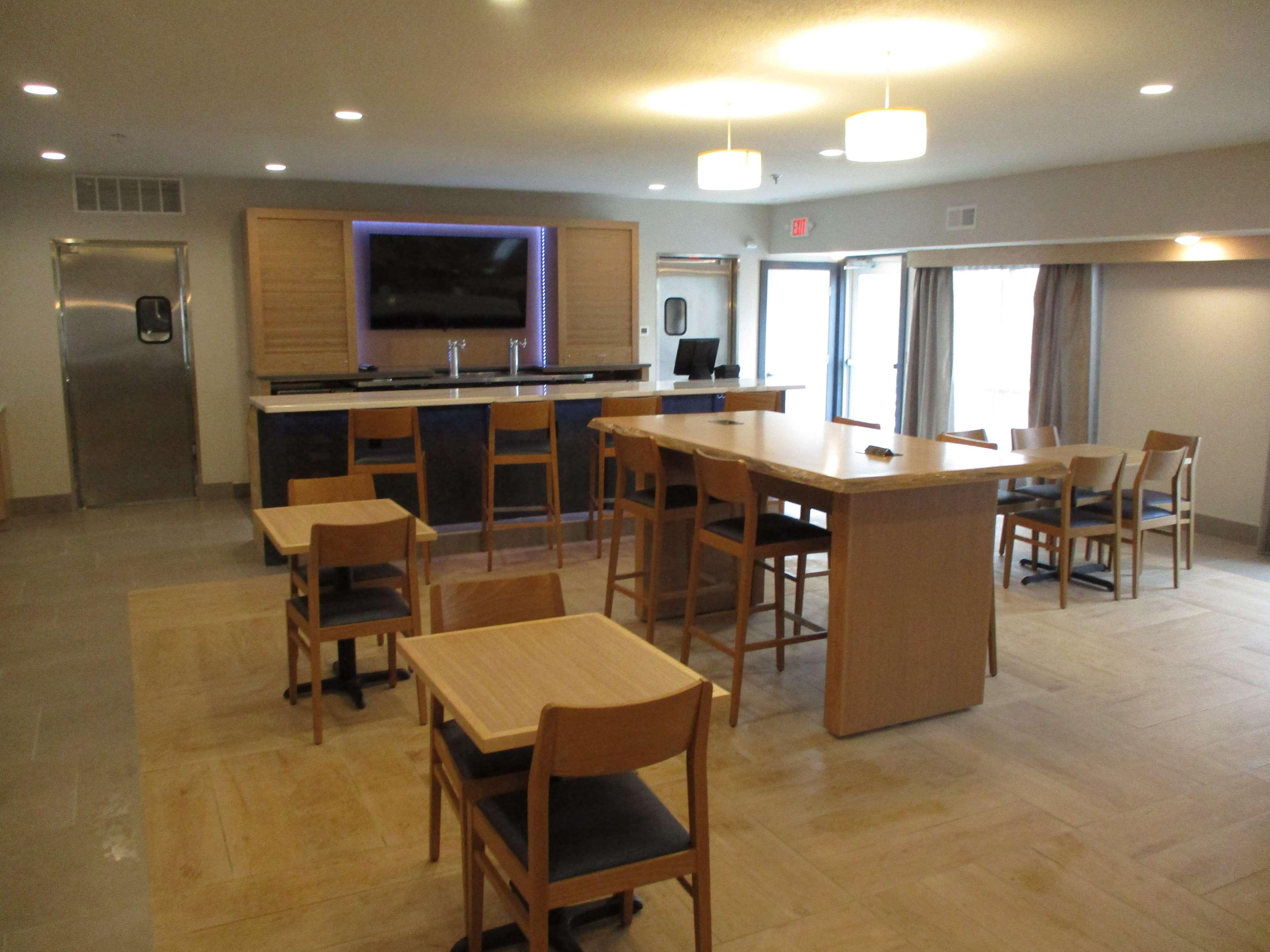 Best Western Eau Claire South Екстериор снимка